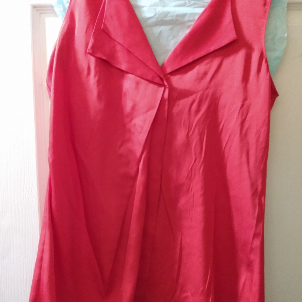 Elie Tahari blouse